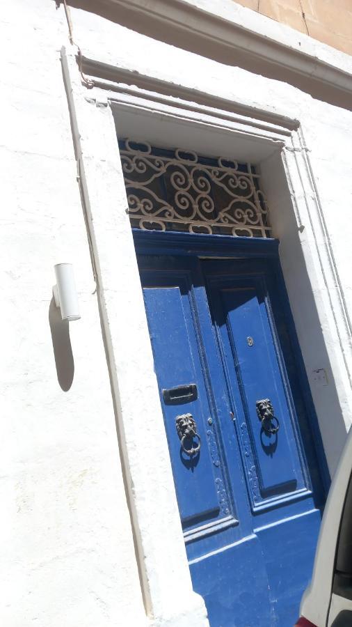 Door Nine -Townhouse With Harbour Views Villa Floriana Kültér fotó
