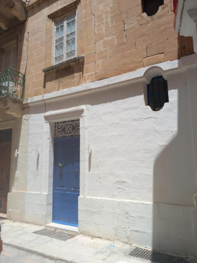 Door Nine -Townhouse With Harbour Views Villa Floriana Kültér fotó
